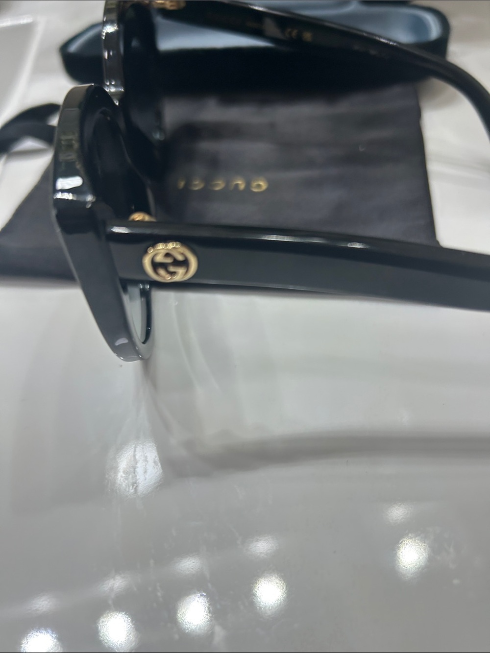 Gucci Black Oversized Round Women's Sunglasses brand new with case and bag cloth - Picture 6 of 7